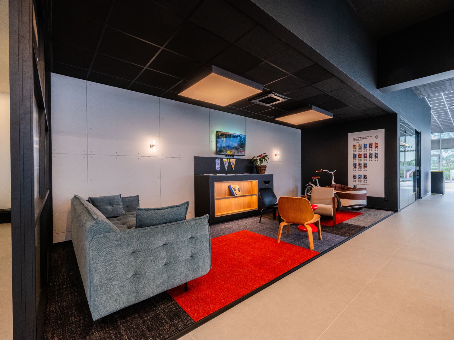 De lounge van Rema Rent in Maasmechelen